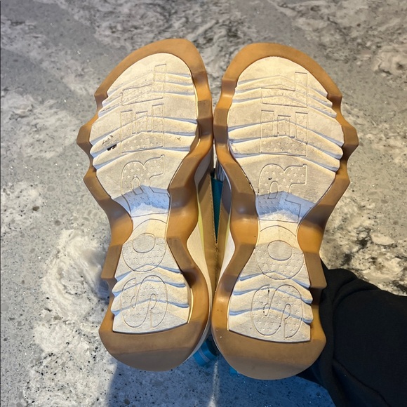 Sorel Cream and Teal Casual Shoes Size 8 - Picture 9 of 10